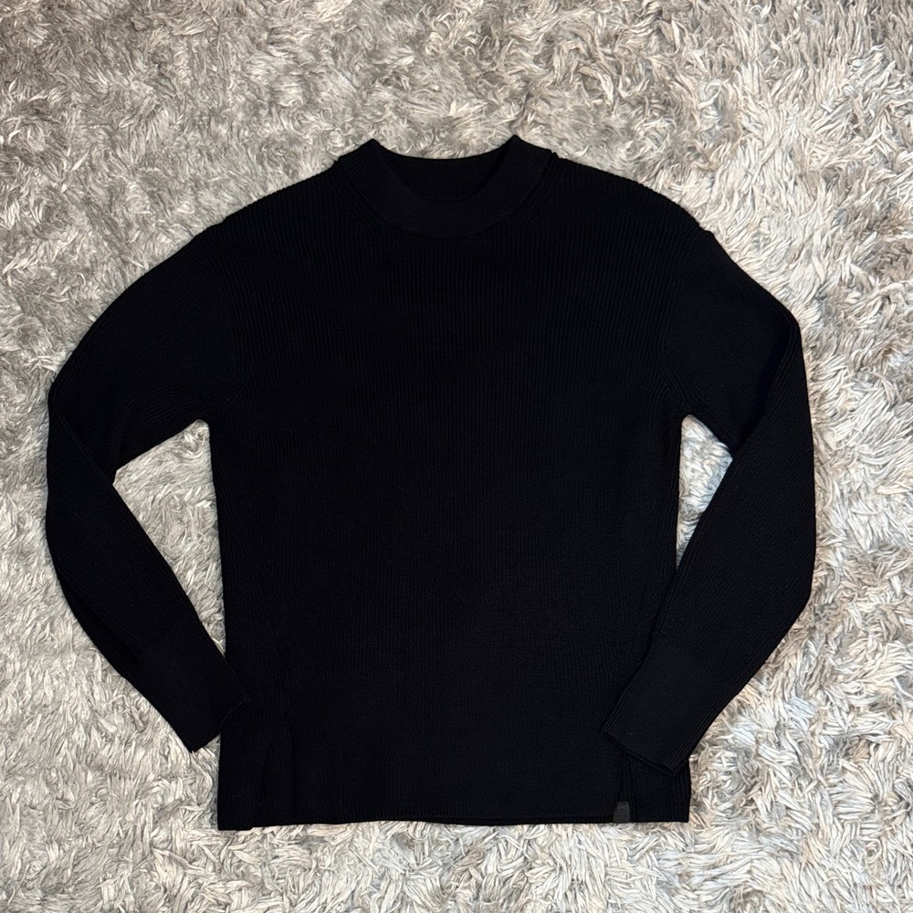 Lululemon Merino Wool-Blend Rib Crewneck Sweater - size 2